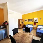 La Casa Di Benny E Mary Al Vaticano